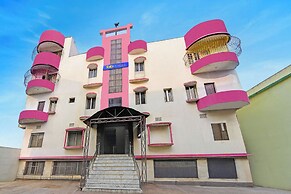 Fabhotel Step Inn I