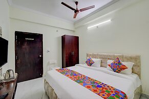 FabHotel Honey Grand - 400m From Yashoda Hospitals, Hitech City.