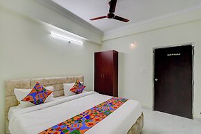 FabHotel Honey Grand - 400m From Yashoda Hospitals, Hitech City.