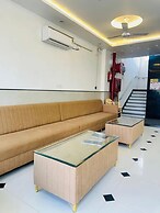 Fabhotel Shri Hari Singh Dham