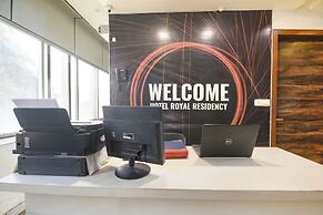 Fabhotel Royal Residency Sector 11