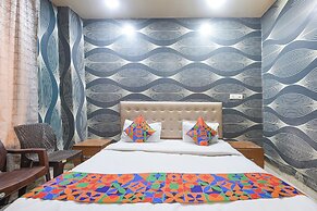 Fabhotel Royal Residency Sector 11