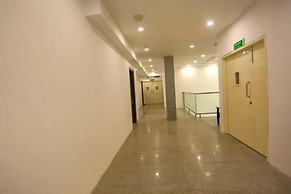 Fabhotel Lorung Residency