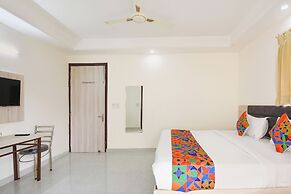 Fabhotel Jp Palace