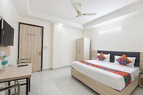 Fabhotel Jp Palace