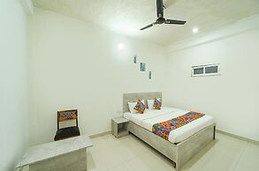 Fabhotel The Petra