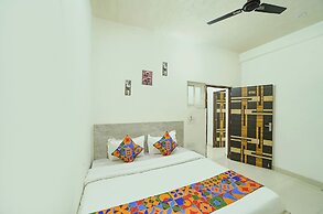 Fabhotel The Petra