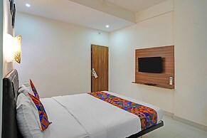 Fabhotel Jk Grand