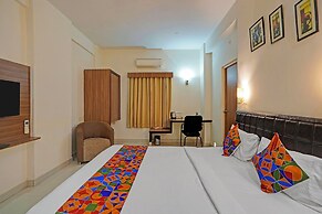 Fabhotel Jk Grand