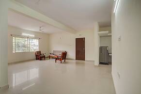 Fabhotel Sri Aditya Inn
