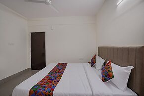 Fabhotel Sri Aditya Inn