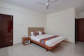 Fabhotel Sri Aditya Inn