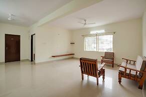 Fabhotel Sri Aditya Inn