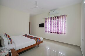 Fabhotel Sri Aditya Inn