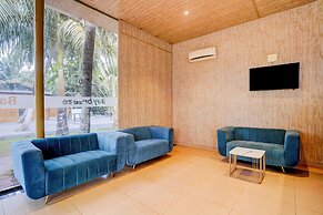Fabhotel Bay Breeze
