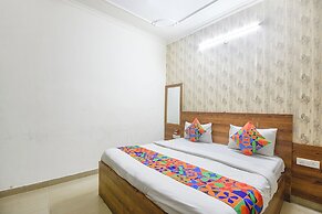 Fabhotel Divine