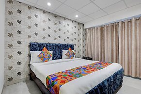 Fabhotel 18