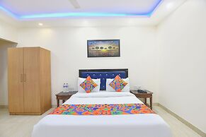 Fabhotel Mahal