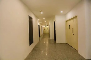 Fabhotel Mahal