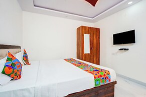 Fabhotel Royal Garuda Palace