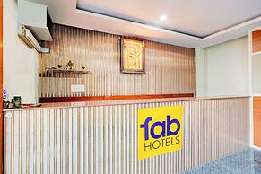 Fabhotel Royal Garuda Palace