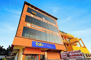 Fabhotel Royal Garuda Palace