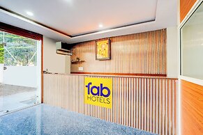 Fabhotel Royal Garuda Palace
