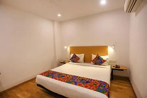 Fabhotel Zenora