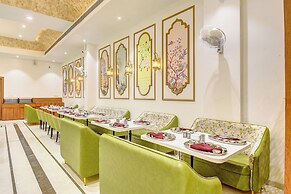 Fabhotel Chhappan