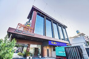 Fabhotel Chhappan