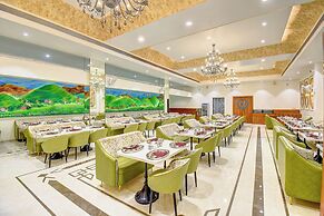 Fabhotel Chhappan