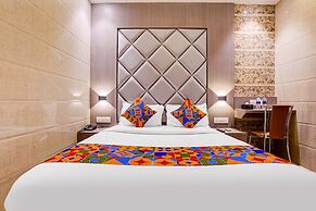 Fabhotel Abrol Suites