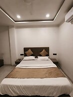 Fabhotel Saraca Inn