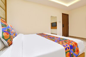 Fabhotel Blu Mark