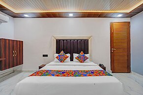 Fabhotel Tuesday Suits 121
