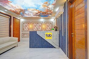 Fabhotel Tuesday Suits 121