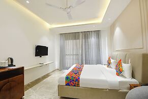 Fabhotel Ivory Leaf
