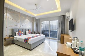 Fabhotel Ivory Leaf