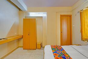 Fabhotel The Jumbo Stay