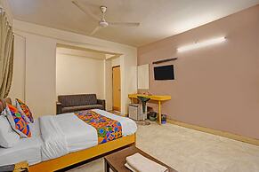 Fabhotel The Jumbo Stay