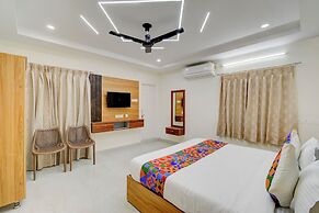 Fabhotel Dharani Grand Madhapur