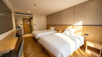 Paxin·High-Altitude City View Apartment (Canton Fair Complex Pazhou Su