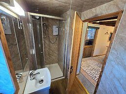 Luxury Welsh Wooden Cabin