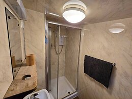 Luxury Welsh Wooden Cabin