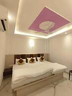 S S Guest House