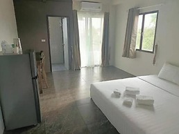 Comfy Hotels Suvarnabhumi Airport