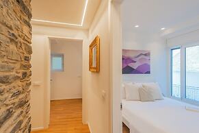 Villa Regina Retreat With Pool & Lake View