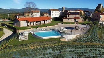Inviting Apartment in Poppi With Patio