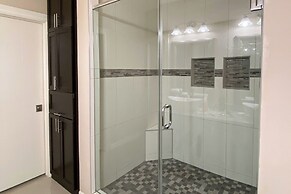 4BR Retreat w/ Backyard Oasis - Pool & Patio