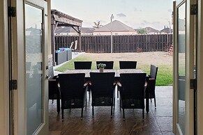 4BR Retreat w/ Backyard Oasis - Pool & Patio